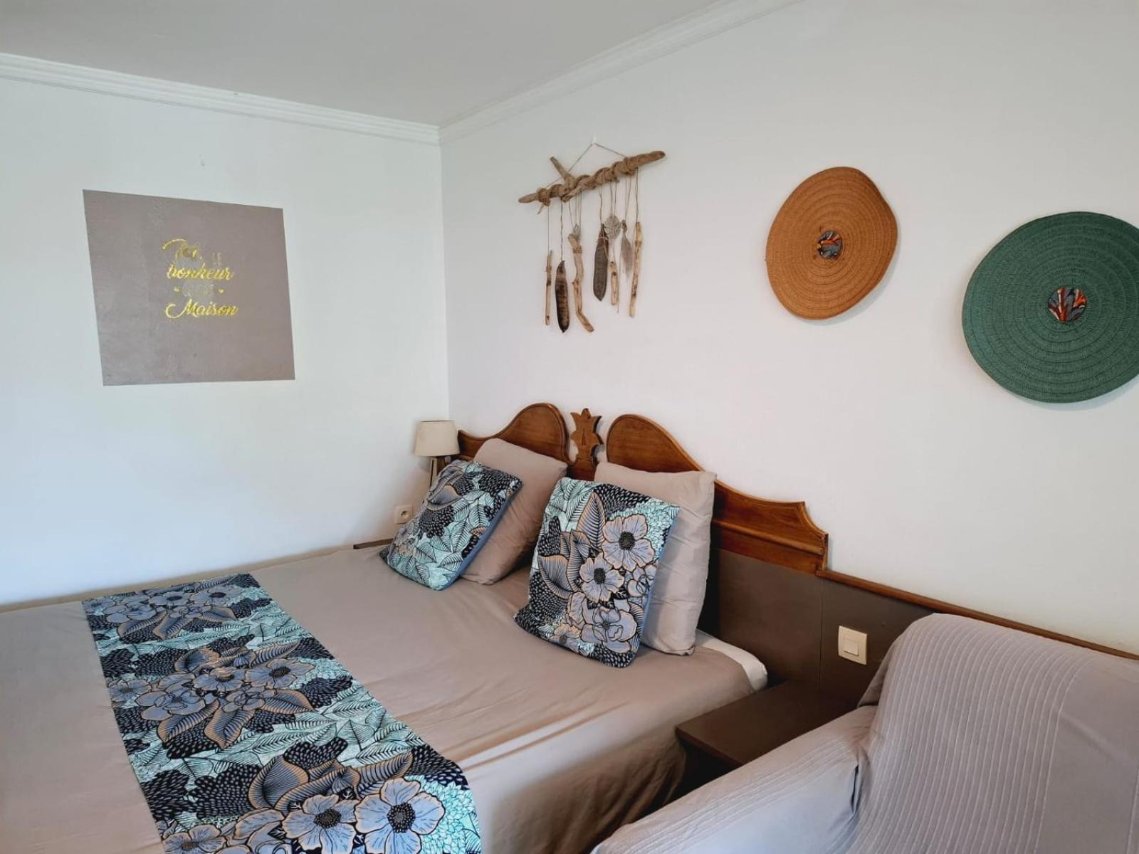 Suite 4 Pers Dans Village Vacances Sainte-Anne  Exterior foto